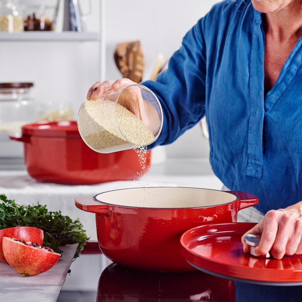 Каструля чавунна з кришкою KitchenAid Cast Iron 3,3 л червона CC006057-001