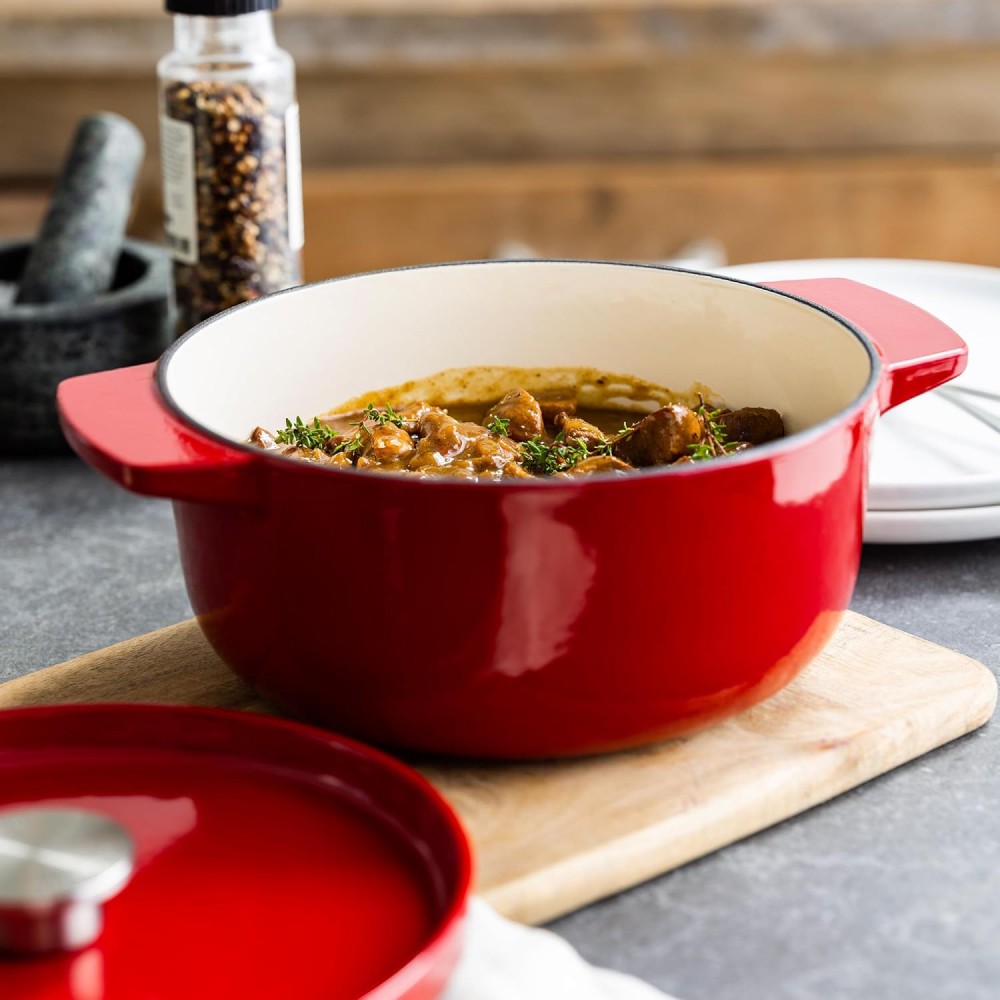 Каструля чавунна з кришкою KitchenAid Cast Iron 3,3 л червона CC006057-001