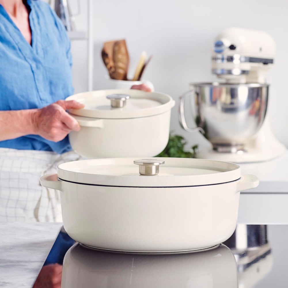 Каструля чавунна з кришкою KitchenAid Cast Iron 5,2 л мигдальний крем CC006059-001