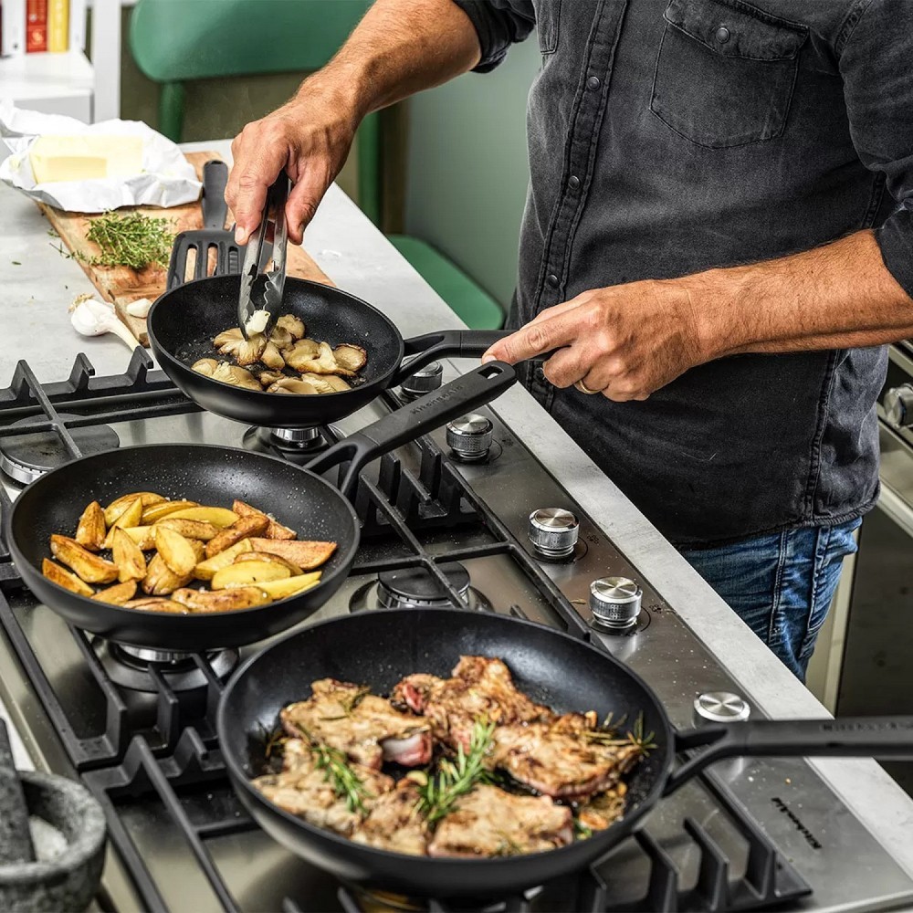 Сковорода KitchenAid Classic Forged Aluminium з керамічним покриттям 30 см CC005682-001