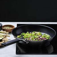 Сковорода KitchenAid Classic Stainless Steel з керамічним покриттям 24 см CC005701-001