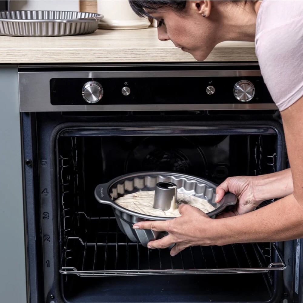 Форма для випічки KitchenAid Aluminized Bakeware 24 см CC003297-001
