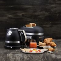 Комплект KitchenAid Artisan Електрочайник 1,5 л 5KEK1522EBK + Тостер 5KMT2204EBK