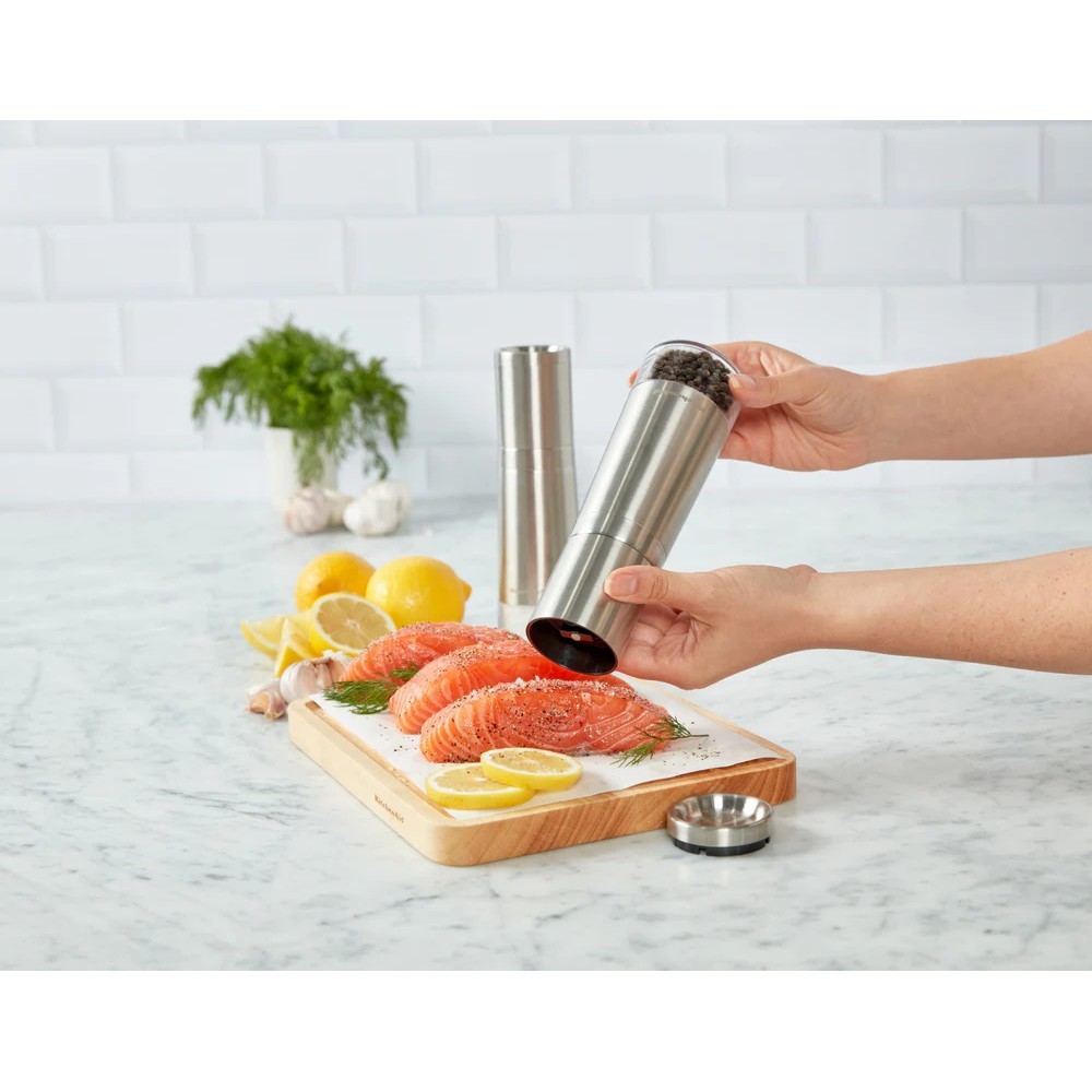 Набір млинків для солі та перцю KitchenAid Universal 2 шт 20,3 см сріблястий KOG988OSSSA