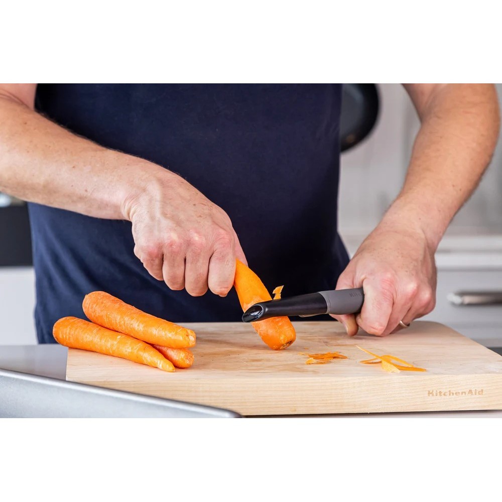 Овочечистка вертикальна KitchenAid Coreline 22 см сіра KAS112OHCGG