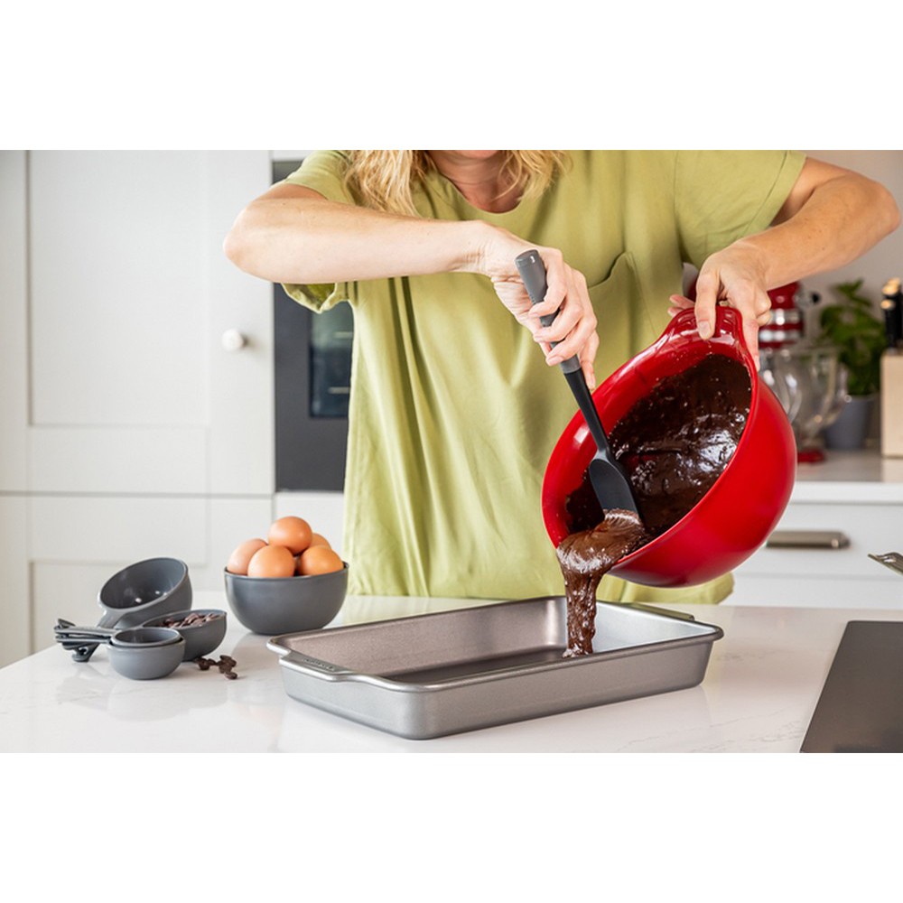 Лопатка KitchenAid Coreline 34 см KAS030OHCGG
